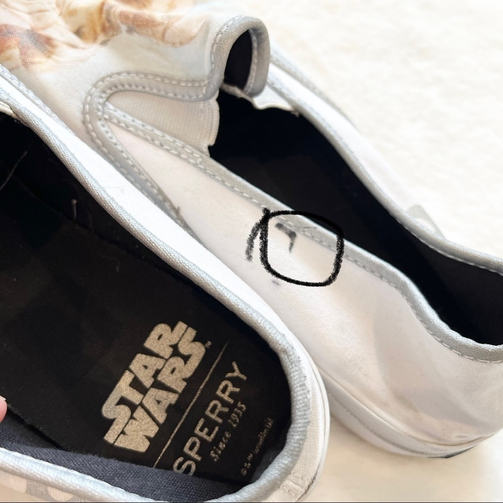 SPERRY X STAR WARS UNISEX SLIP ON SHOE SIZE 10 R2D2 CP30 NOVELTY ART TO WEAR - Picture 5 of 8